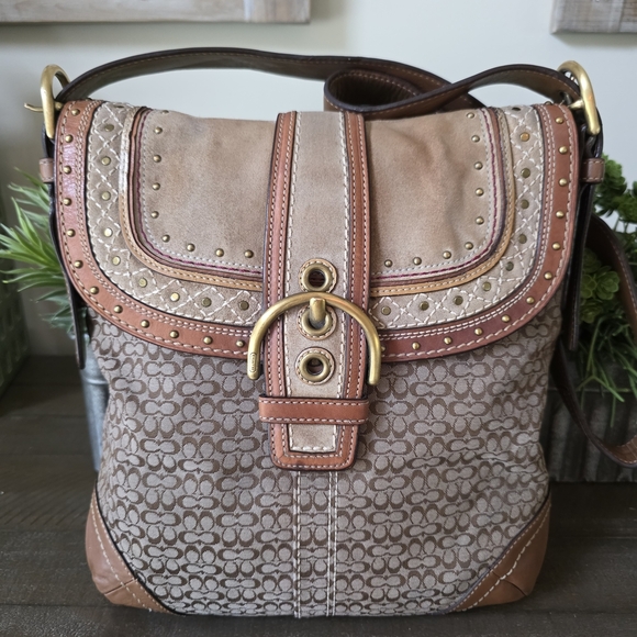 Coach SOHO 2007 Signature C Shoulder/Crossbody Brown Leather Suede Rivet Flap - Picture 2 of 16